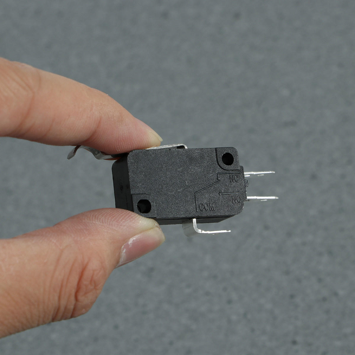Limit Switch - 12 قطعة من المفاتيح الصغيرة المقاومة