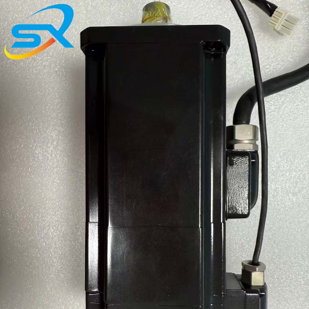 محرك سيرفو تيار متردد SANYO DE - مراجعة Servo Motor وسعره
