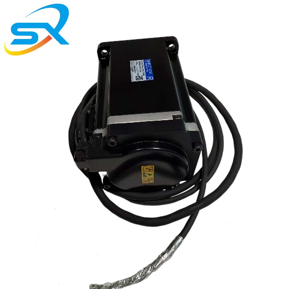 محرك سيرفو يعمل بالتيار المترد - مراجعة Servo Motor وسعره